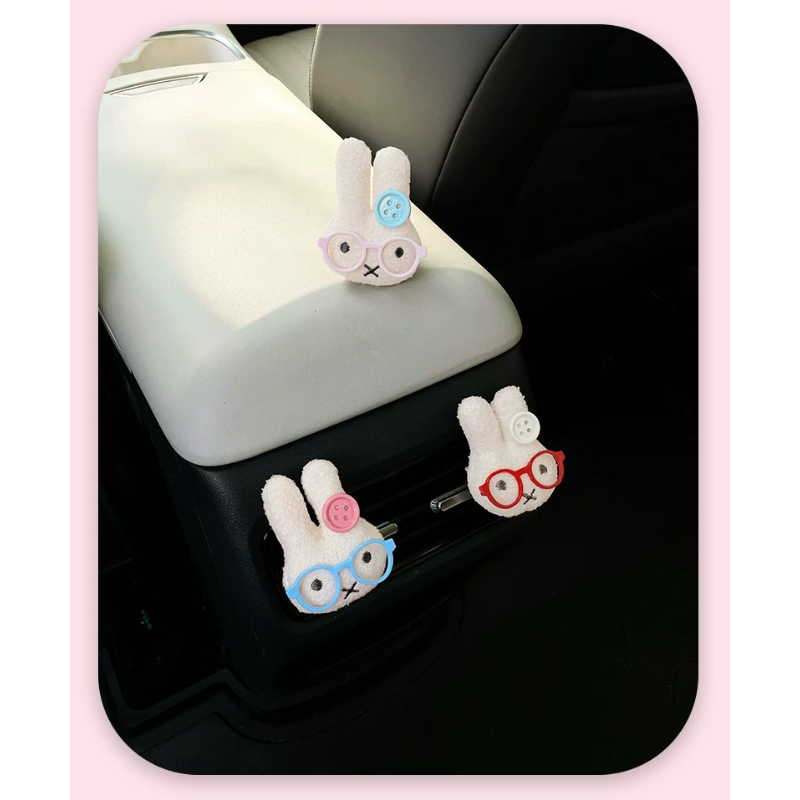 Cute Rabbit with Glasses Car A - огляд і ціна Car Fragrance Diffuser
